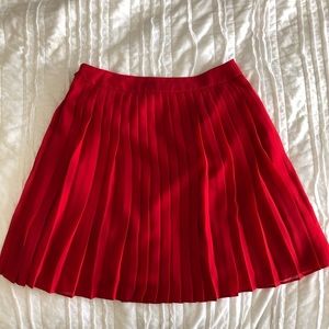 Christmas red accordion fold skirt - flattering AF